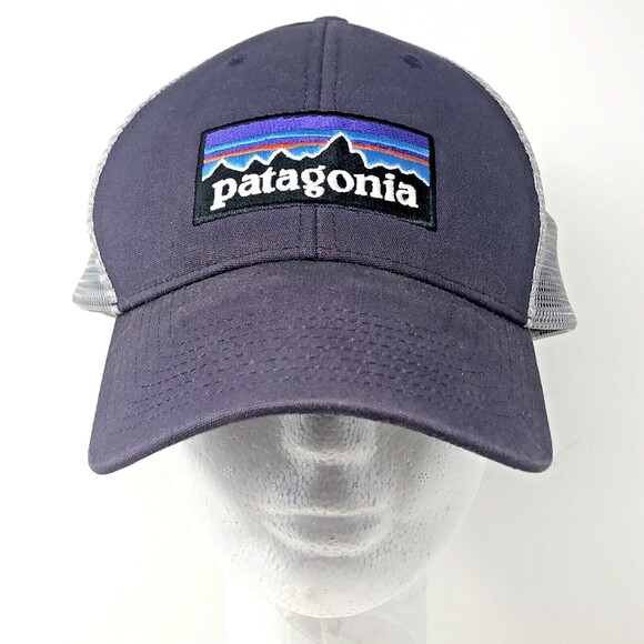 Patagonia Snap Back Trucker Hat Purple Mesh Cap VTG LOGO Patch Outdoors Hiking - Picture 1 of 9